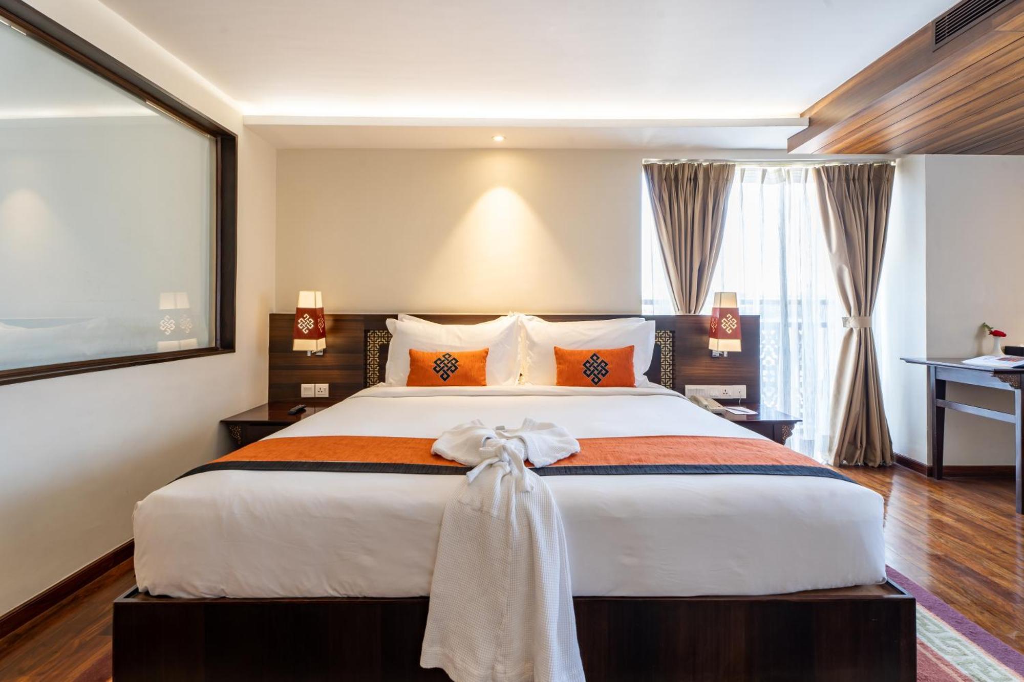 Ramada By Wyndham Kathmandu Dhumbarahi Hotel Eksteriør billede