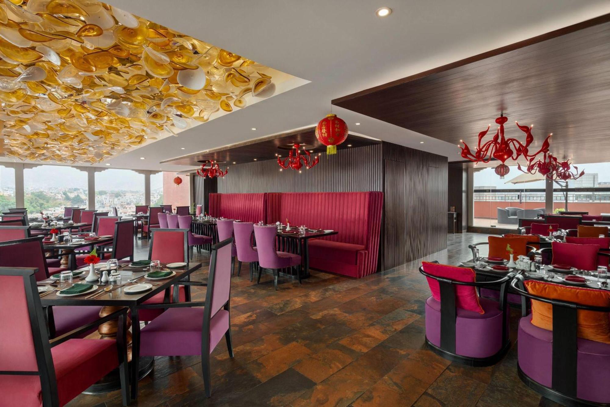 Ramada By Wyndham Kathmandu Dhumbarahi Hotel Eksteriør billede